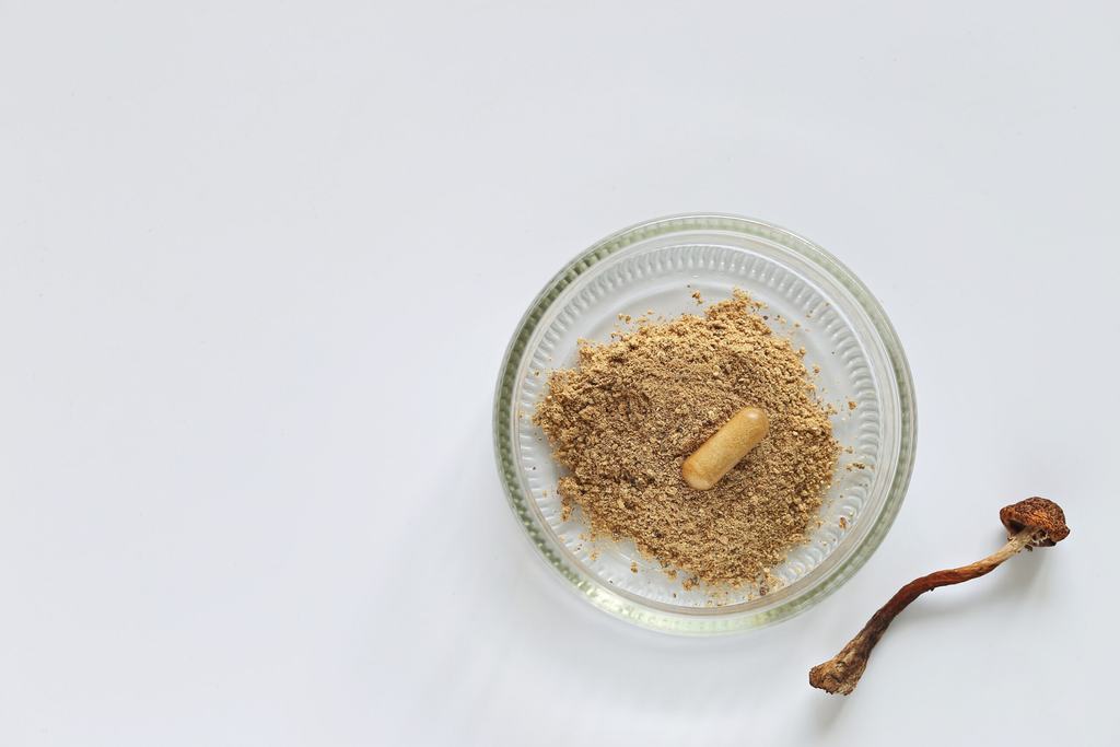 Microdosing, Psychedelics, and the Risk of Dependency | Why Choose Silver Ridge?