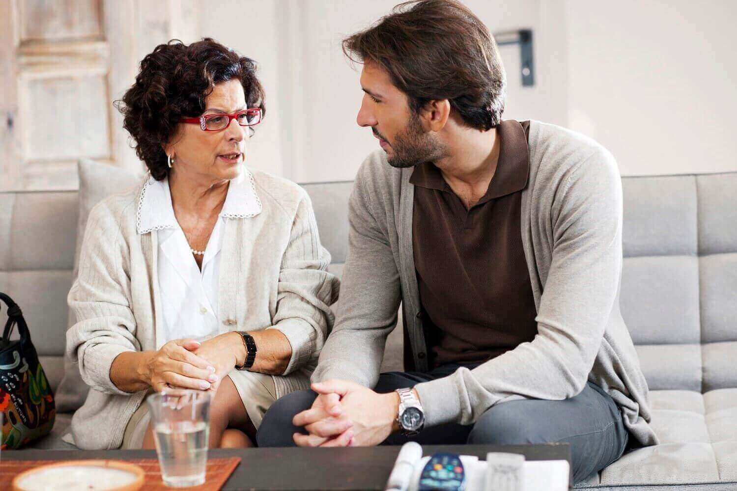 5 Steps to Convince Your Parent to Seek Addiction Treatment